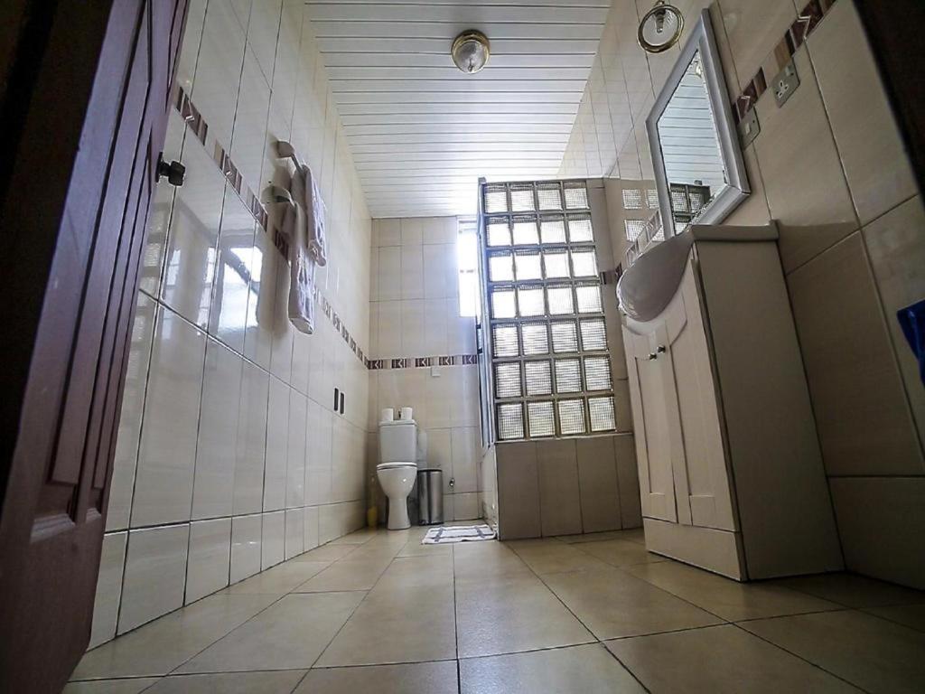 Charleston Hotel Accra Værelse billede