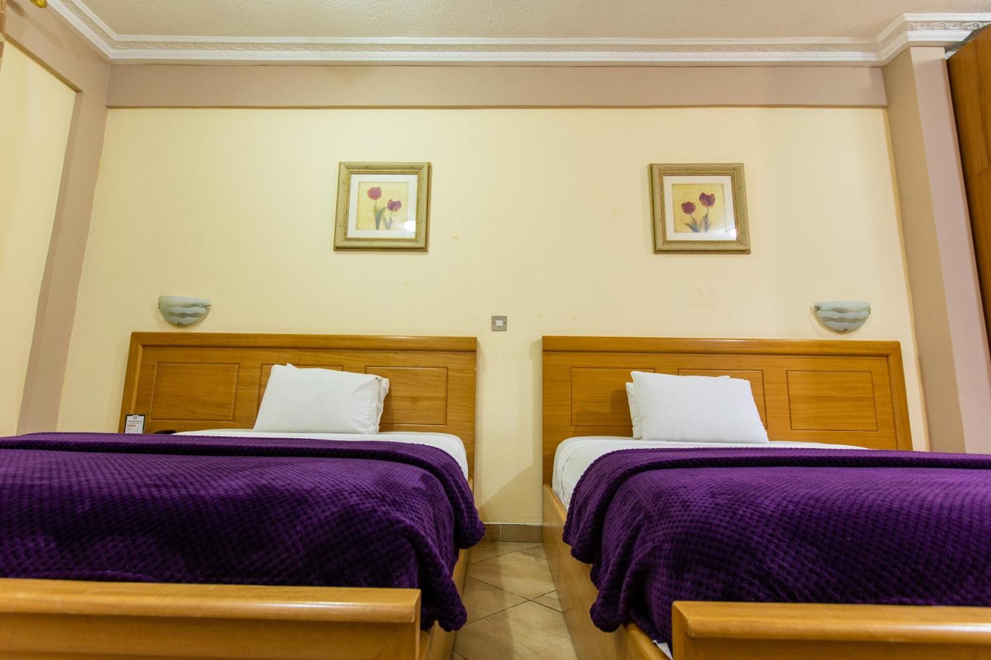 Charleston Hotel Accra Værelse billede